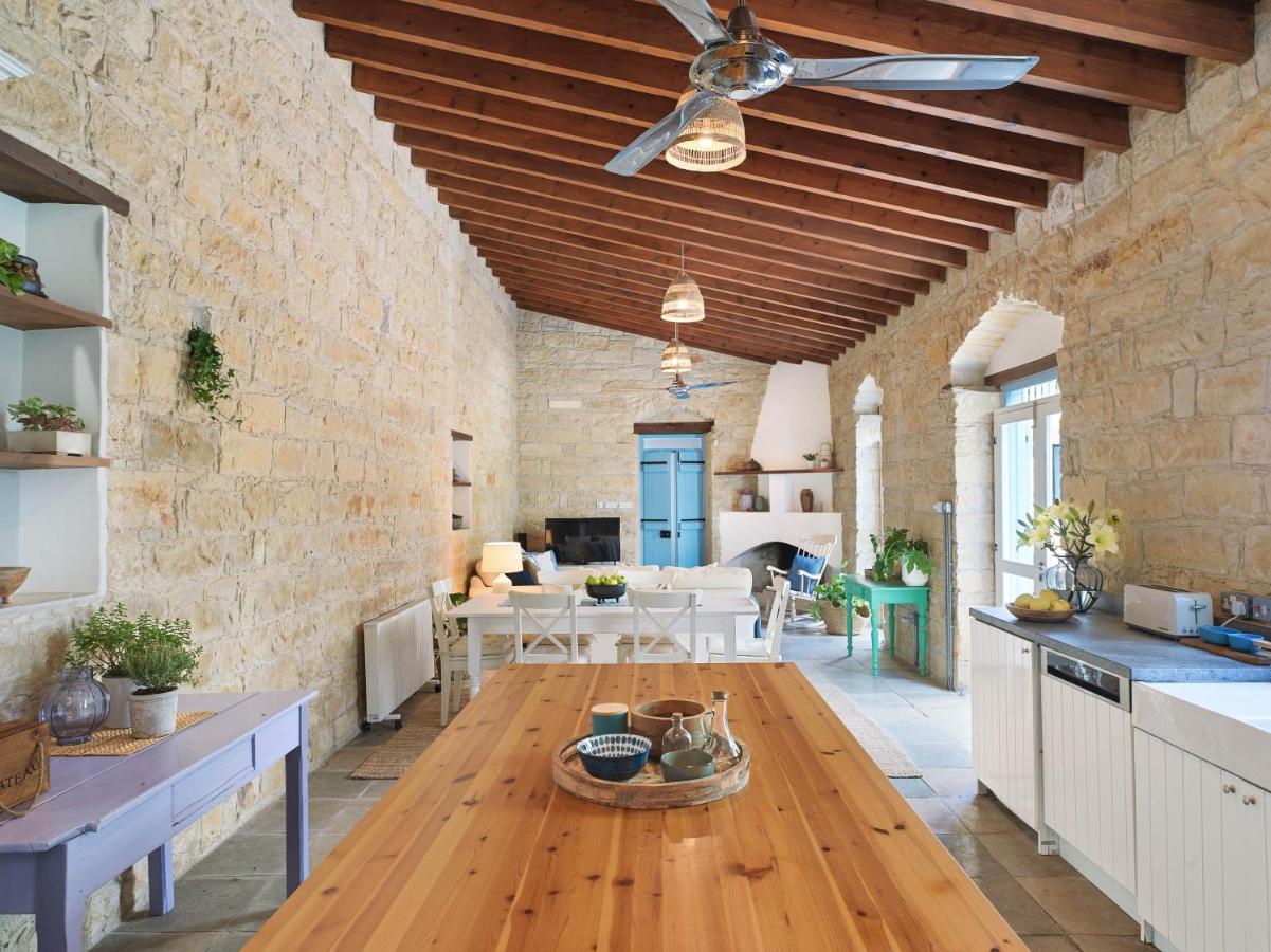 Villa Avgoustis Πάχνα Εξωτερικό φωτογραφία